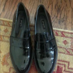 Paul green loafers black patent leather Euc size 9